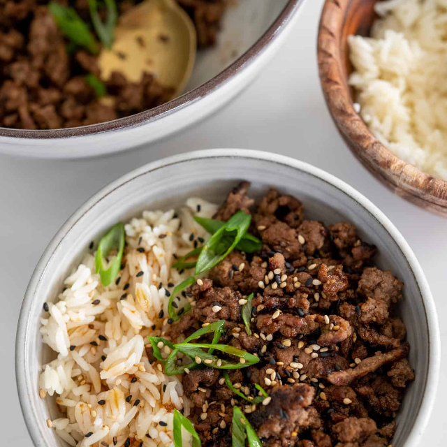 Crispy Black Pepper Ground Beef -